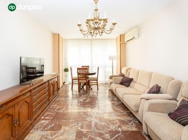 Appartamento con ascensore in vendita a Calle jose recuerda 2