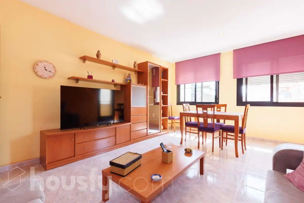 Sala d'estar de Pis en venda en Tortosa amb Aire condicionat, Terrassa i Traster