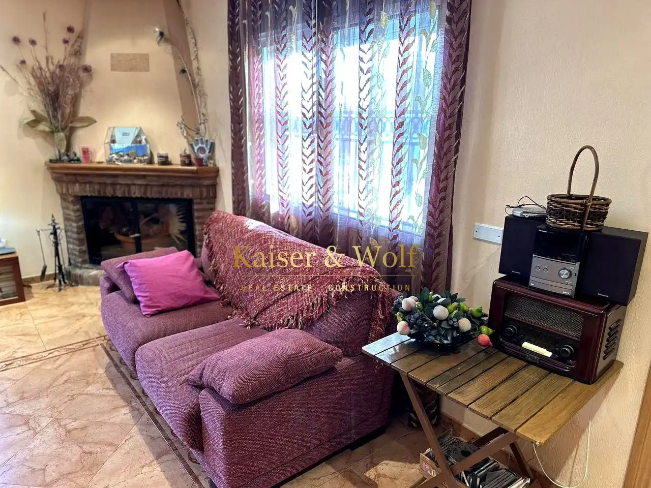 Sala d'estar de Casa o xalet en venda en Elche / Elx amb Aire condicionat, Jardí privat i Piscina