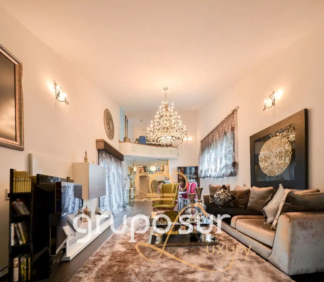 Sala d'estar de Casa o xalet en venda en Valladolid amb Aire condicionat, Calefacció i Jardí privat