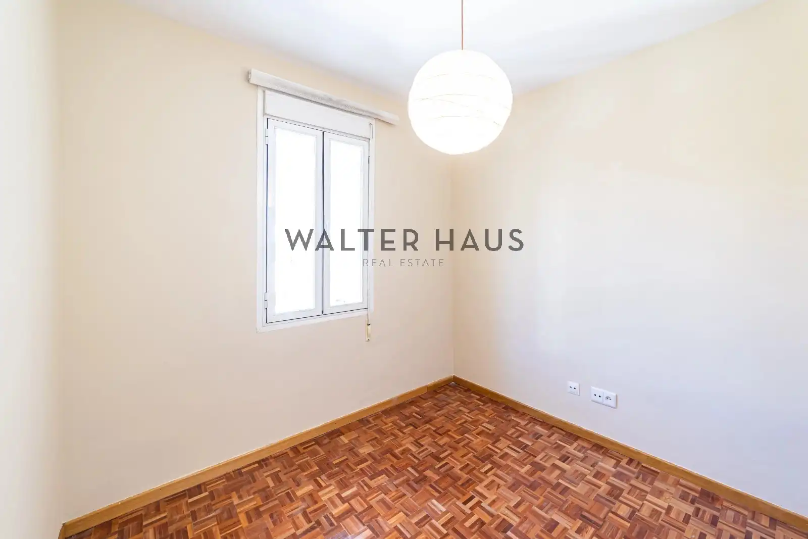 Schlafzimmer von Wohnung zur Miete in Madrid mit Klimaanlage, Heizung und Ofen