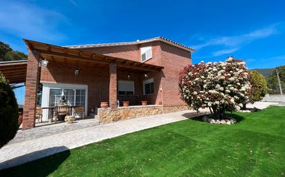 Jardí de Casa o xalet en venda en Sant Pere de Vilamajor amb Calefacció, Jardí privat i Parquet