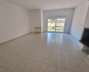 Sala d'estar de Casa o xalet de lloguer en Castelldefels amb Terrassa i Balcó