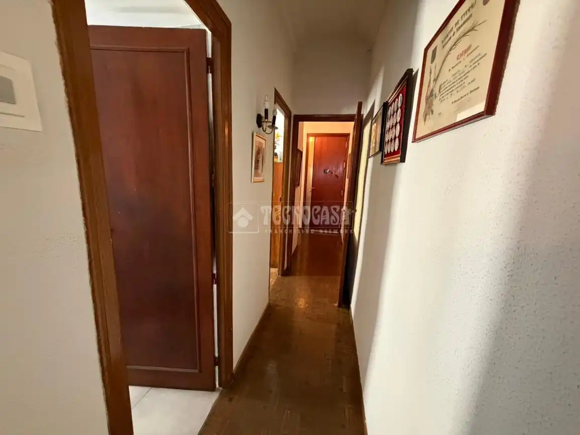 Piso en venta en Madrid con Calefacción y Terraza