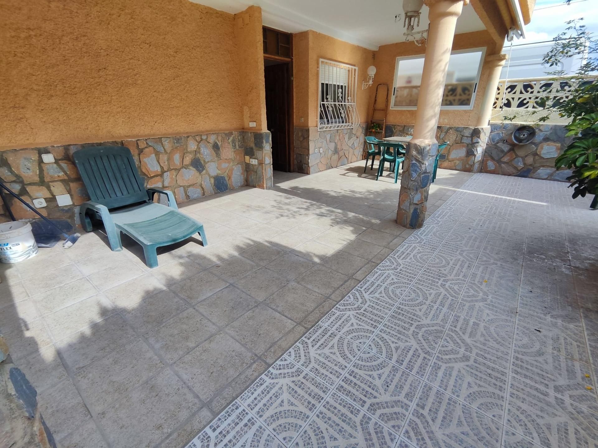 Terrassa de Casa adosada en venda en Benidorm amb Calefacció, Jardí privat i Terrassa