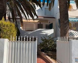 Exterior view of Single-family semi-detached for sale in Peñíscola / Peníscola  with Air Conditioner, Terrace and Balcony