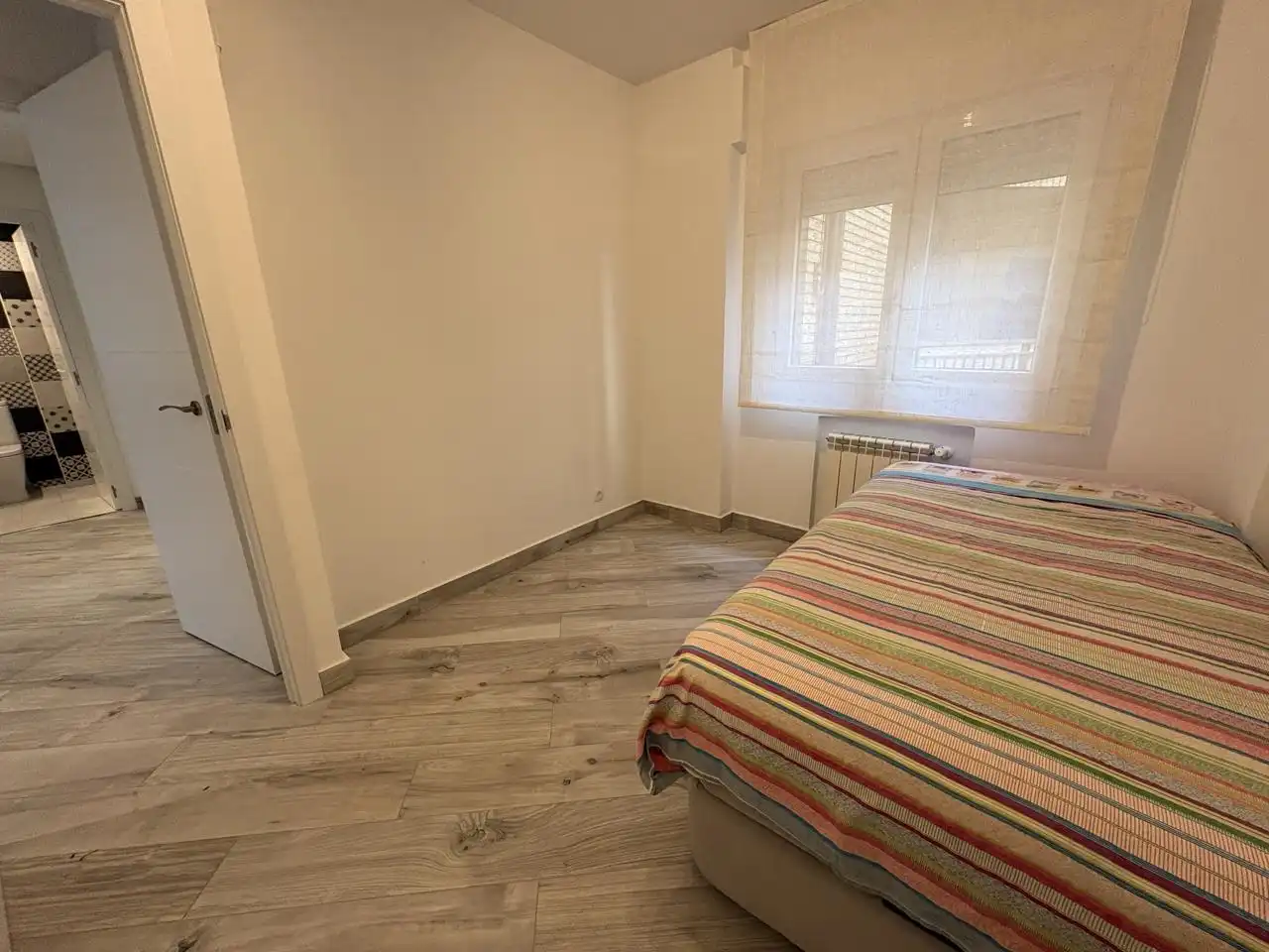 Schlafzimmer von Wohnung zur Miete in Madrid mit Heizung
