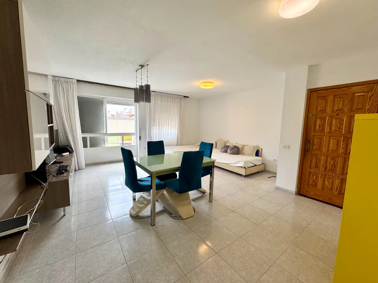 Exterior view of Flat for sale in San Cristóbal de la Laguna  with Storage room, Furnished and Oven