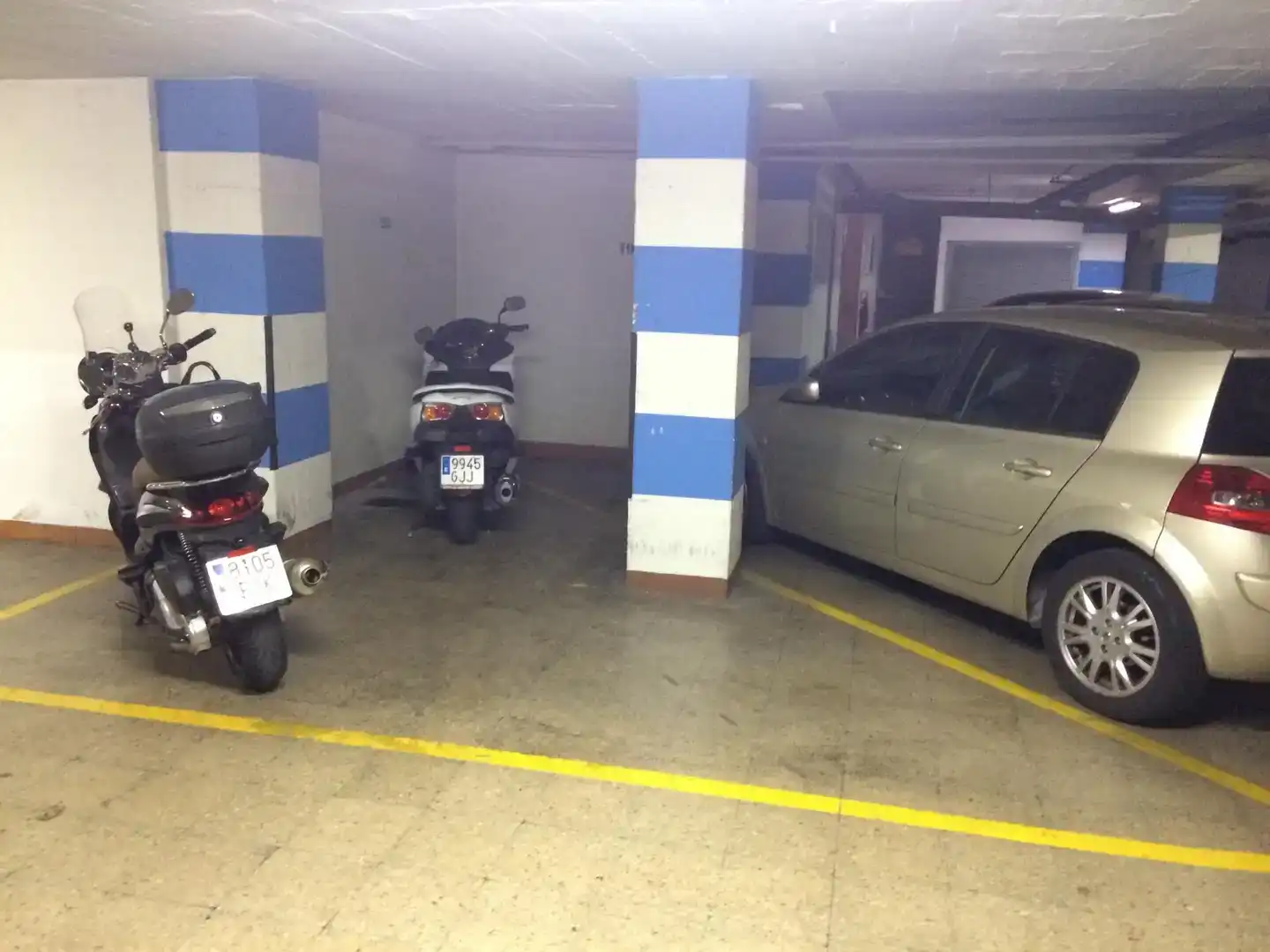 Parkplatz von Garage zur Miete in Sevilla