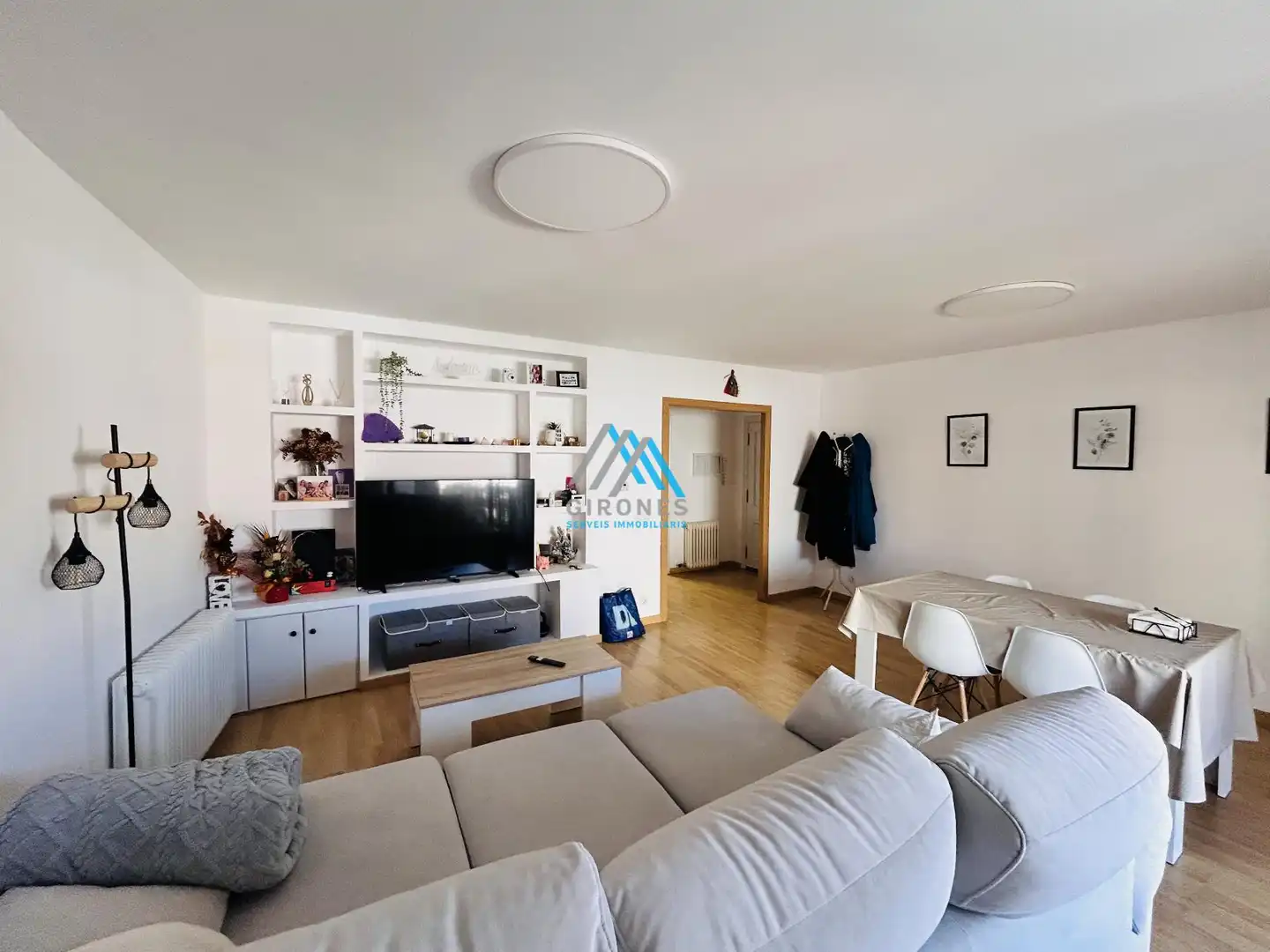 Living room of Flat for rent in Sant Feliu de Guíxols  with Air Conditioner, Heating and Parquet flooring