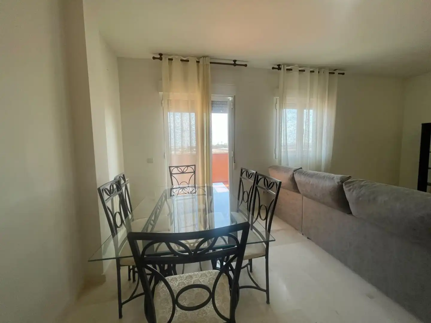 Comedor de Ático en venta en Valdepeñas con Aire acondicionado, Calefacción y Terraza
