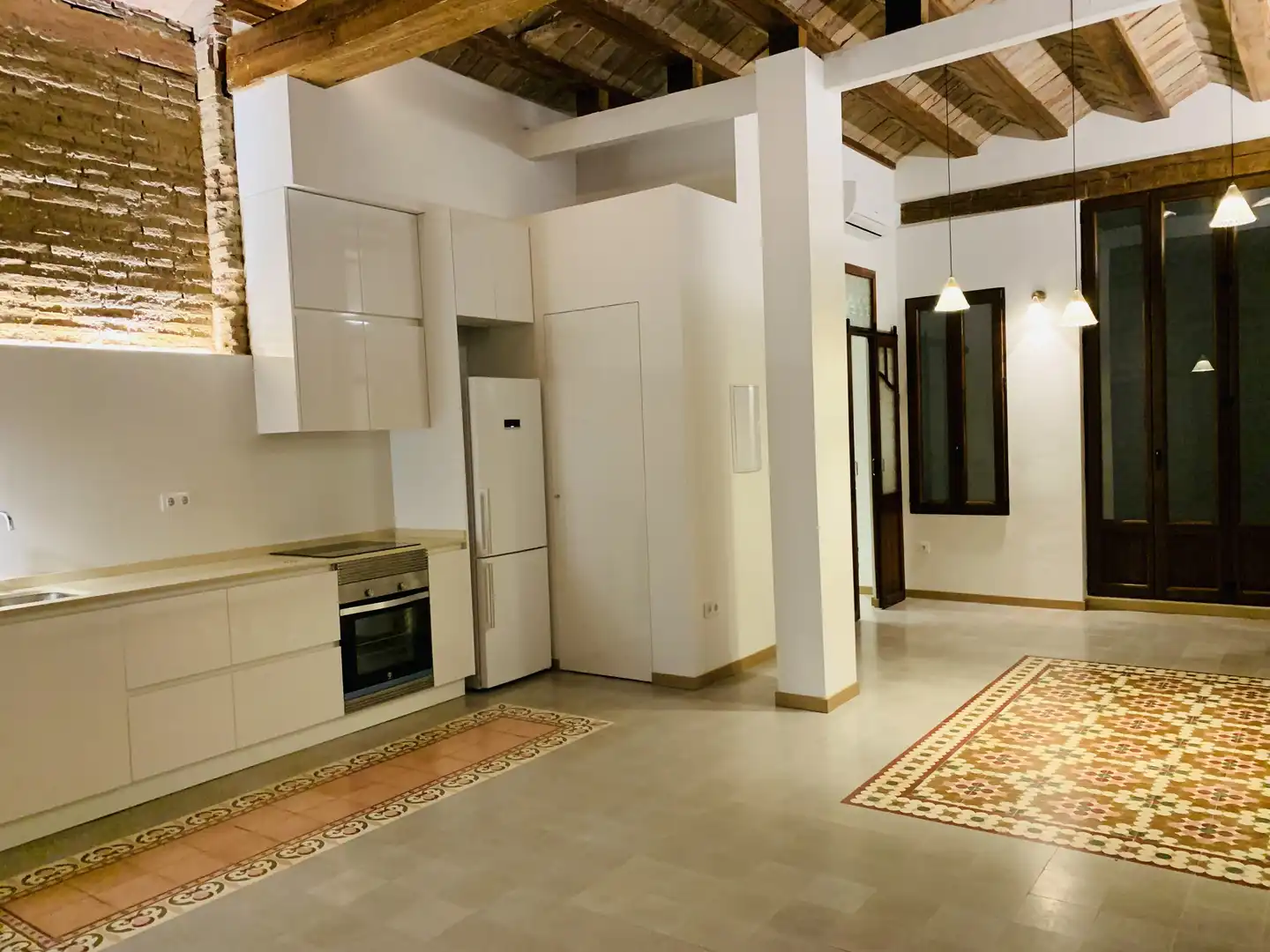 Küche von Wohnung zur Miete in Valencia mit Klimaanlage, Heizung und Balkon