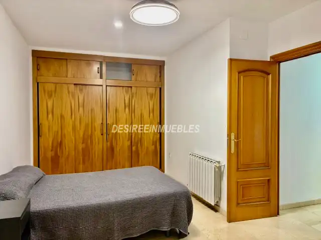 Habitación de Piso en venta en Valencia con Aire acondicionado, Calefacción y Balcón