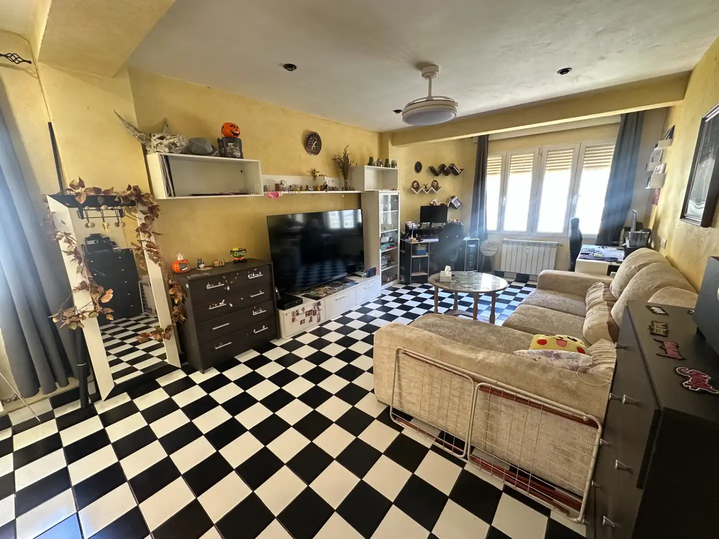 Wohnung mit Aufzug zum Verkauf in Calle Lardero 1