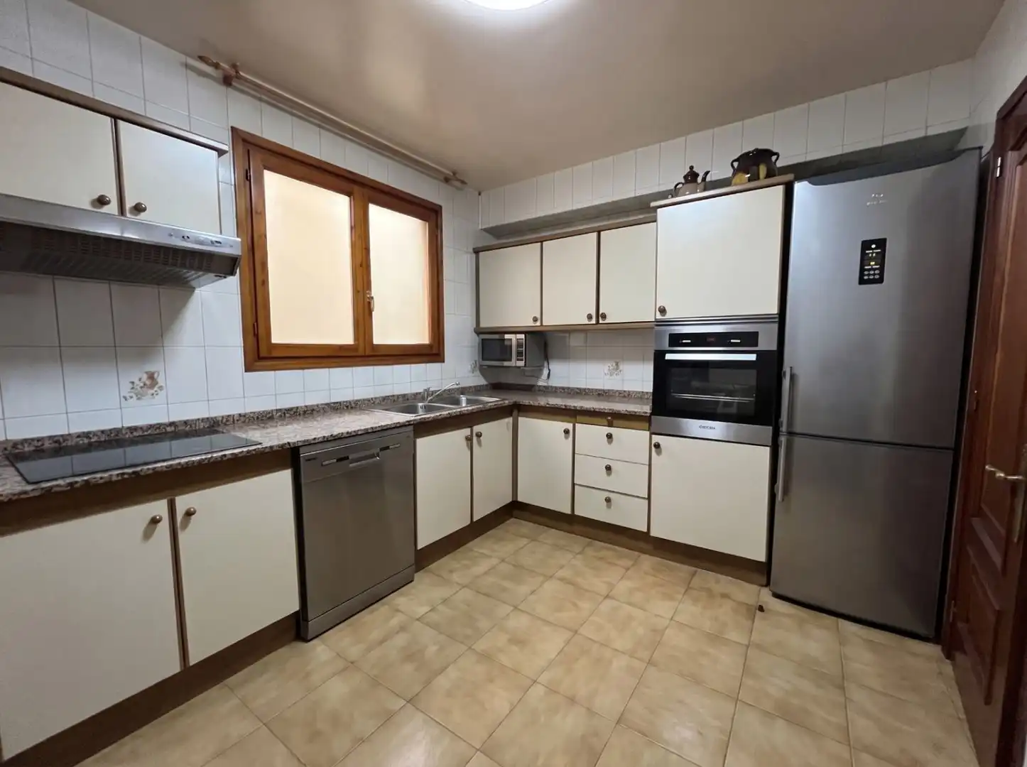 3-bedroom flat for sale in Santa Coloma, Andorra la Vella · 9 of 14