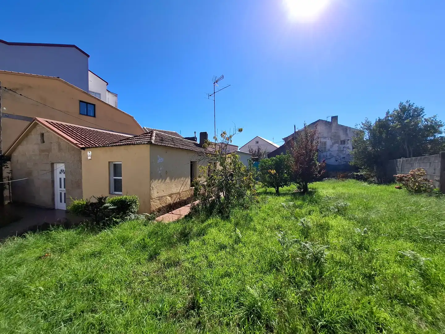 Casa con jardín en venta en Rúa do Doutor Carracido, imagen 6