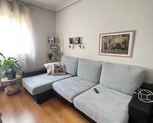 Living room of Flat to rent in Ciudad Real Capital  with Air Conditioner, Heating and Furnished