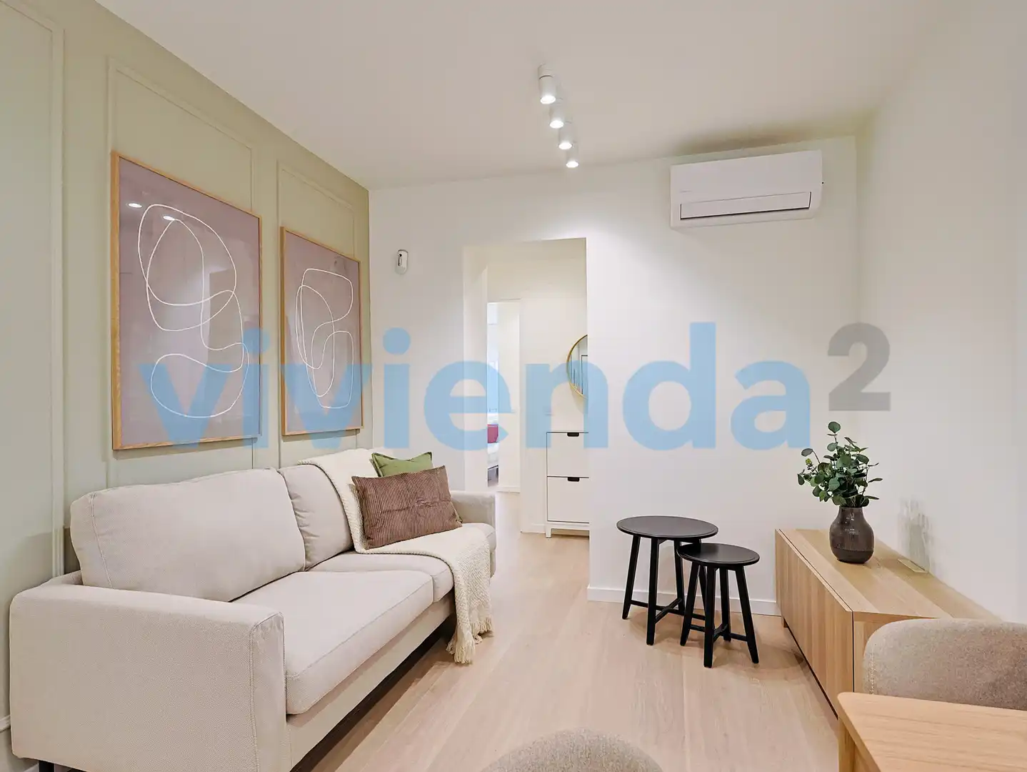 Wohnzimmer von Wohnung zur Miete in Madrid mit Klimaanlage und Balkon