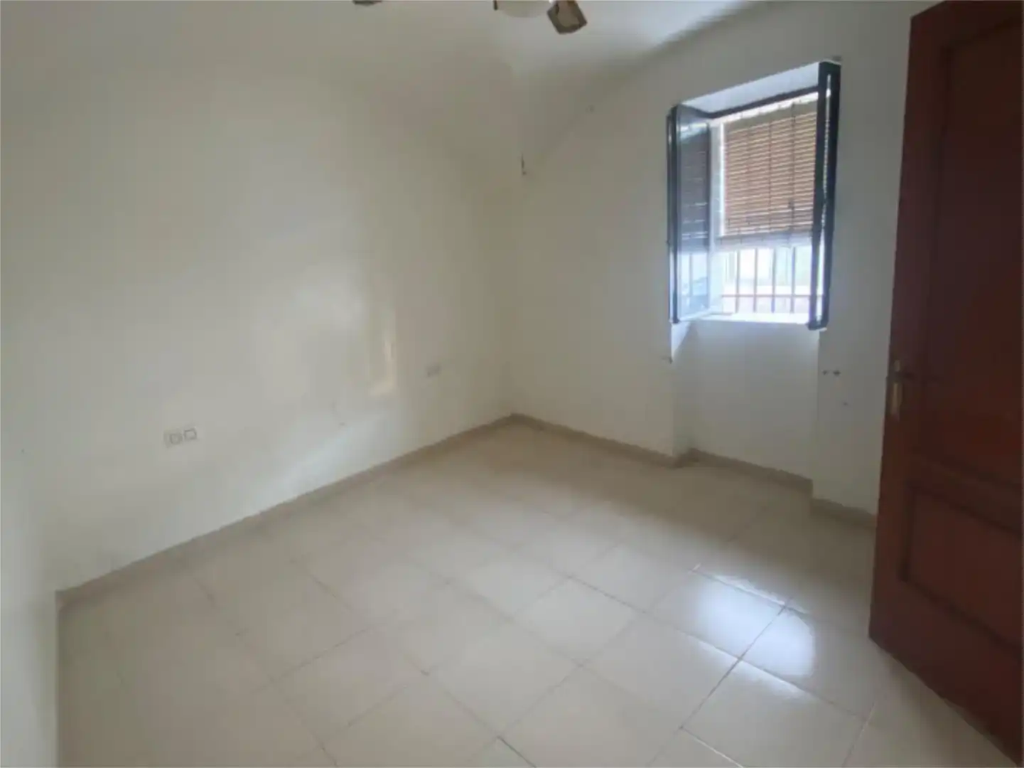 Planta baja en venta en Mirandilla