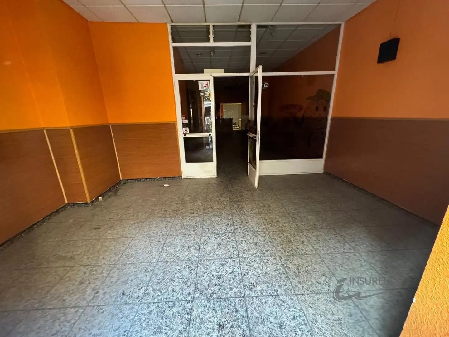 Local en venda a Padre Miguelez, La Bañeza