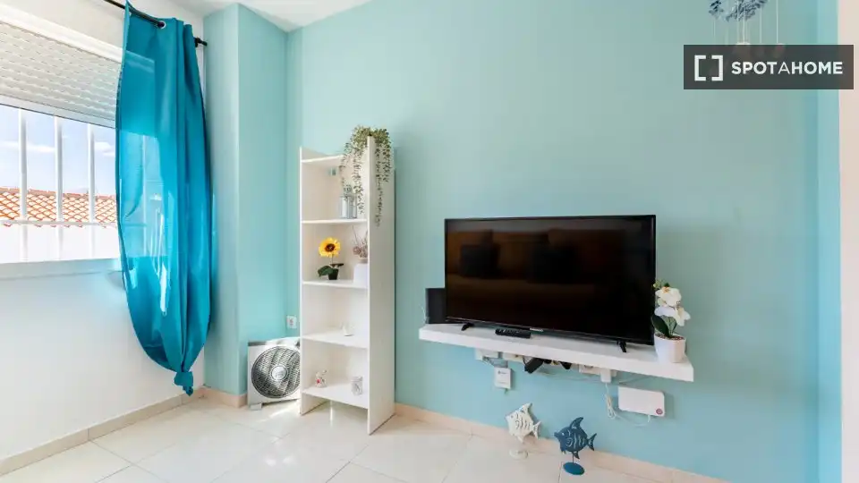 Habitació a Distrito Zeta - Recinto Ferial Cortijo de Torres