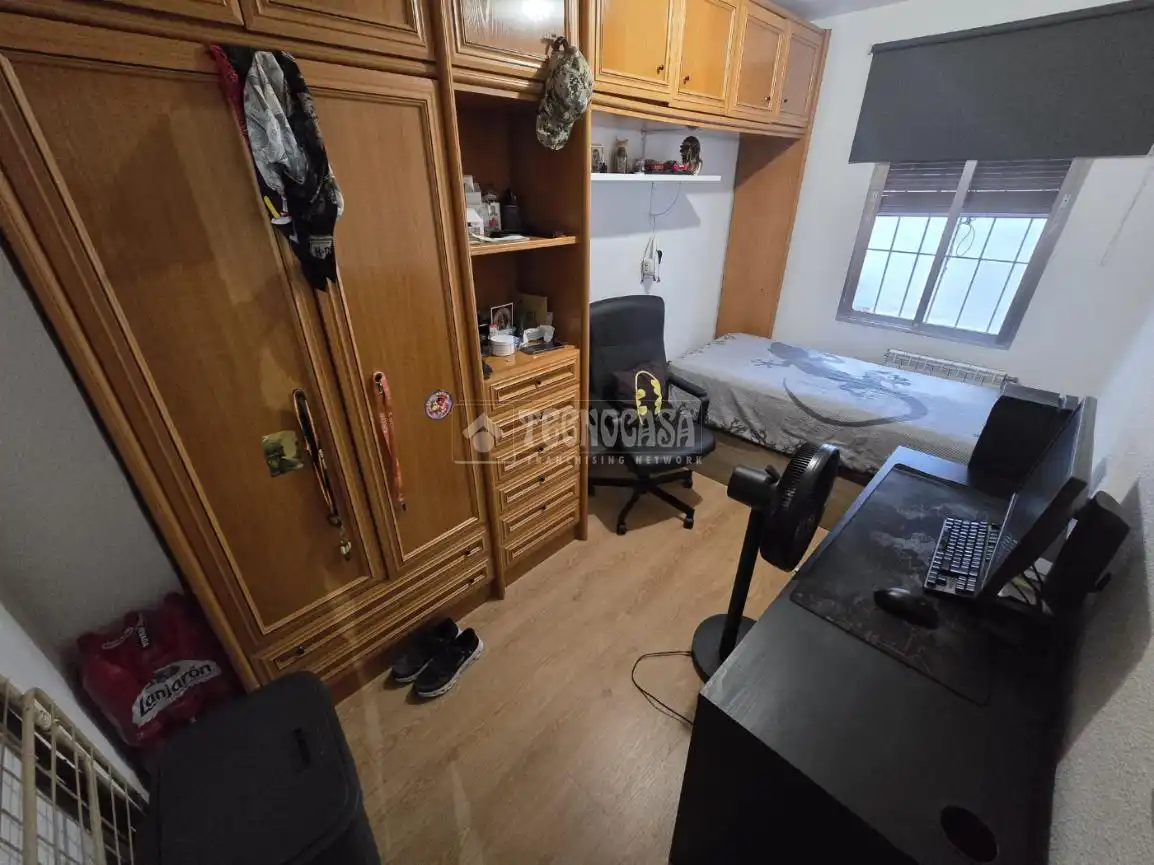 Habitación de Piso en venta en Madrid con Aire acondicionado y Calefacción