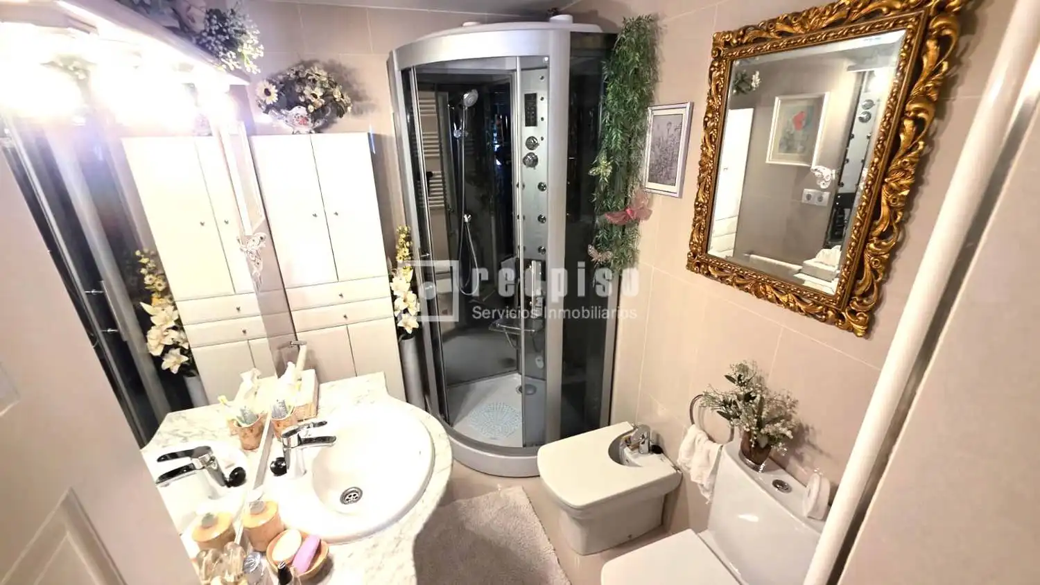 Baño de Piso en venta en Madrid con Aire acondicionado, Calefacción y Terraza