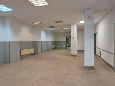 Local comercial en alquiler en L'Eixample