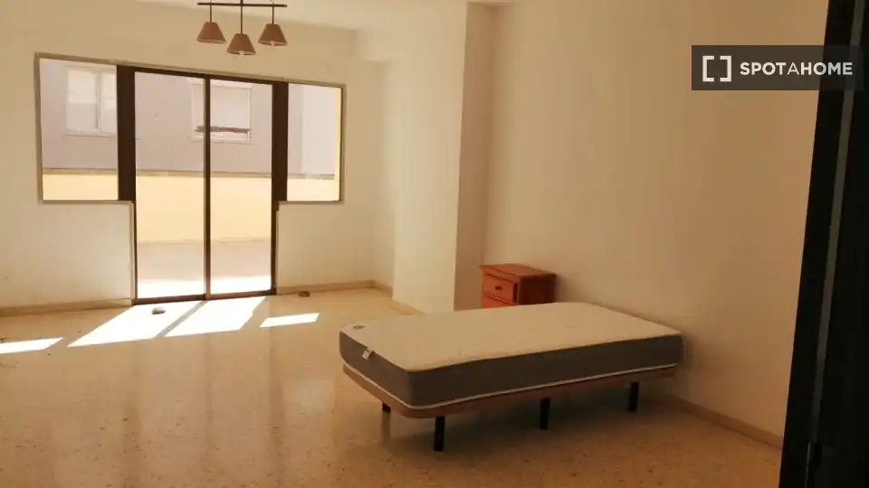 Piso para compartir en Las Palmas de Gran Canaria con Aire acondicionado, Calefacción y Amueblado