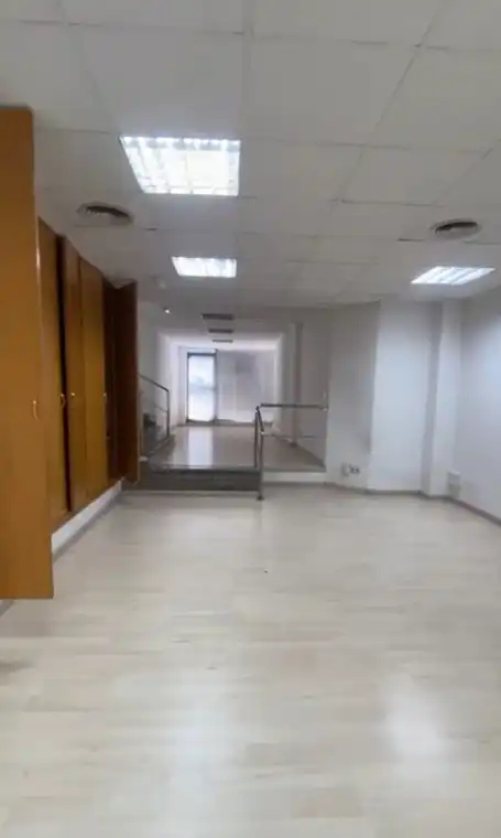 Local comercial de lloguer a Avinguda Oscar Espla 15, imagen 10