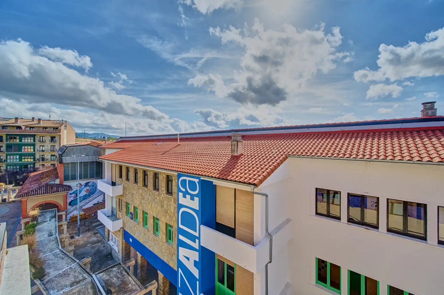 Vista exterior de Piso en venta en Huarte / Uharte, Navarra