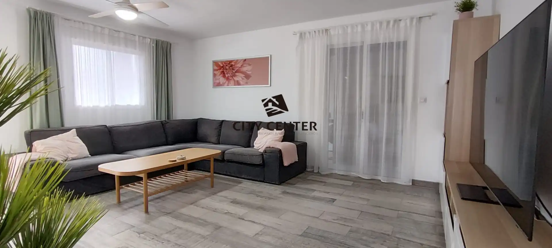 Living room of Houses for sale in Arico  with Private garden, Terrace and Furnished