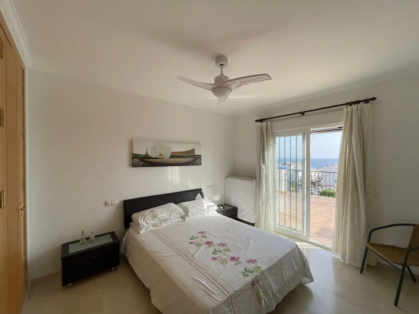 Bedroom of Houses for sale in Estepona  with Air Conditioner, Private garden and Terrace