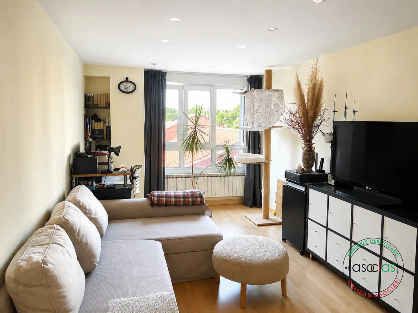 Sala de estar de Piso en venta en Carreño con Calefacción, Jardín privado y Trastero