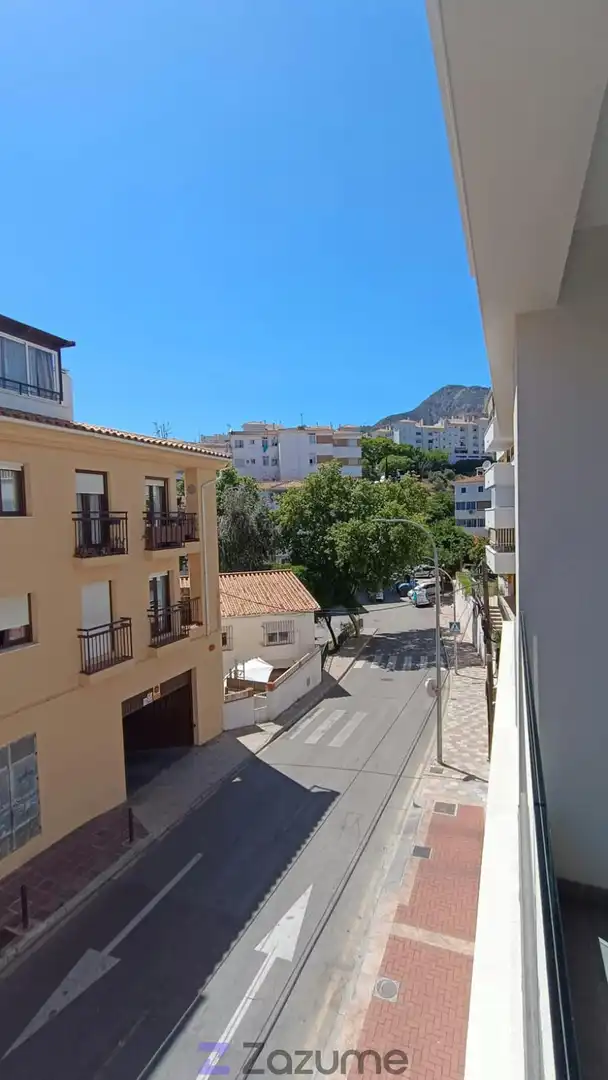 Vista exterior de Piso de alquiler en Benalmádena con Aire acondicionado, Parquet y Terraza
