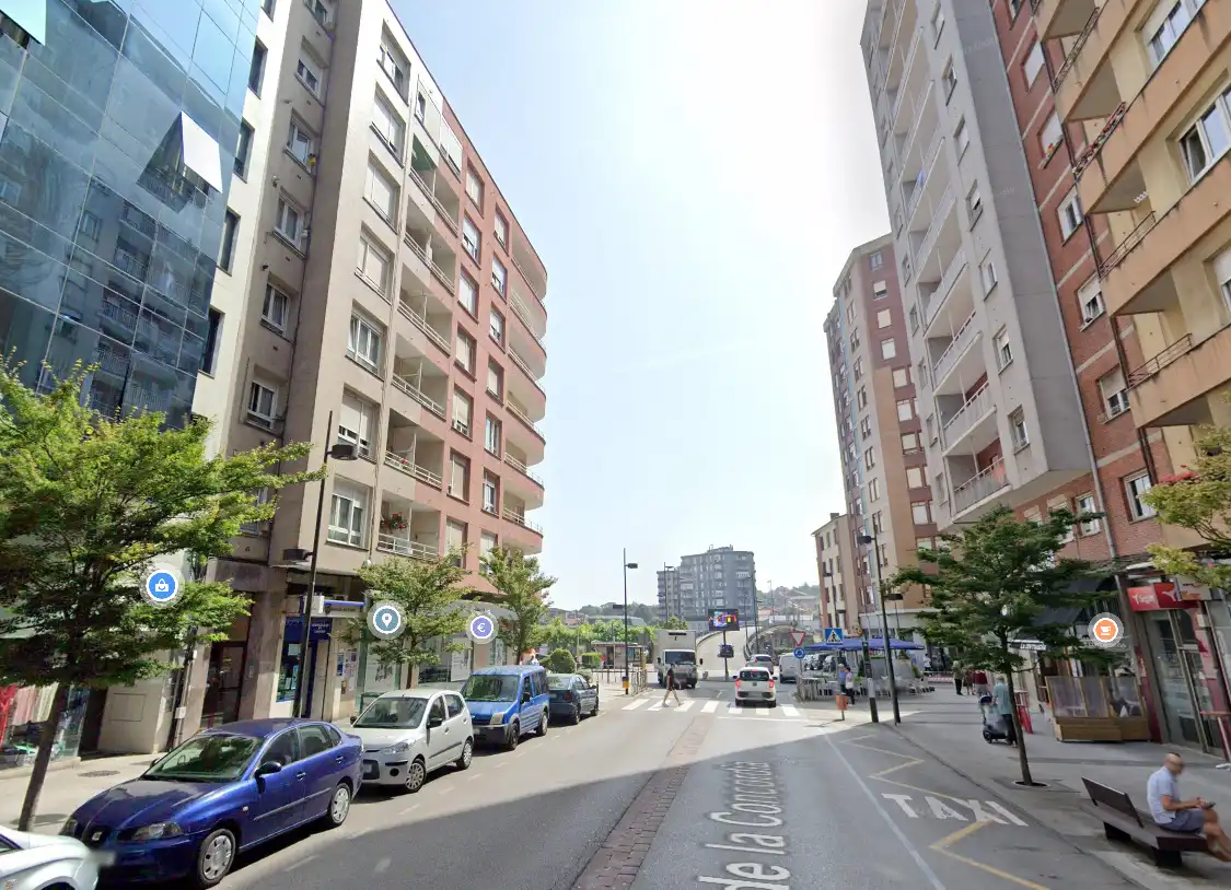 Flat for sale in Avenida de la Concordia, imagen 3