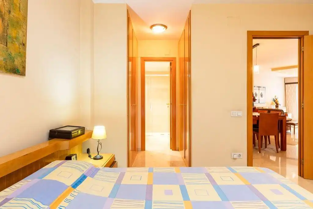 Bedroom of Flat for sale in Centre