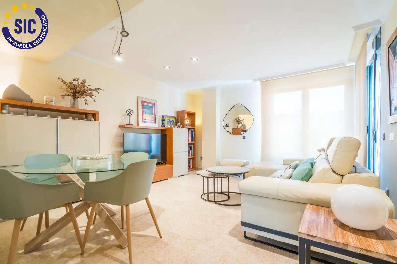 Sala de estar de Ático en venta en Tavernes de la Valldigna con Aire acondicionado, Calefacción y Terraza
