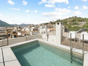 Adosado con balcón en venta en Pollença Poble