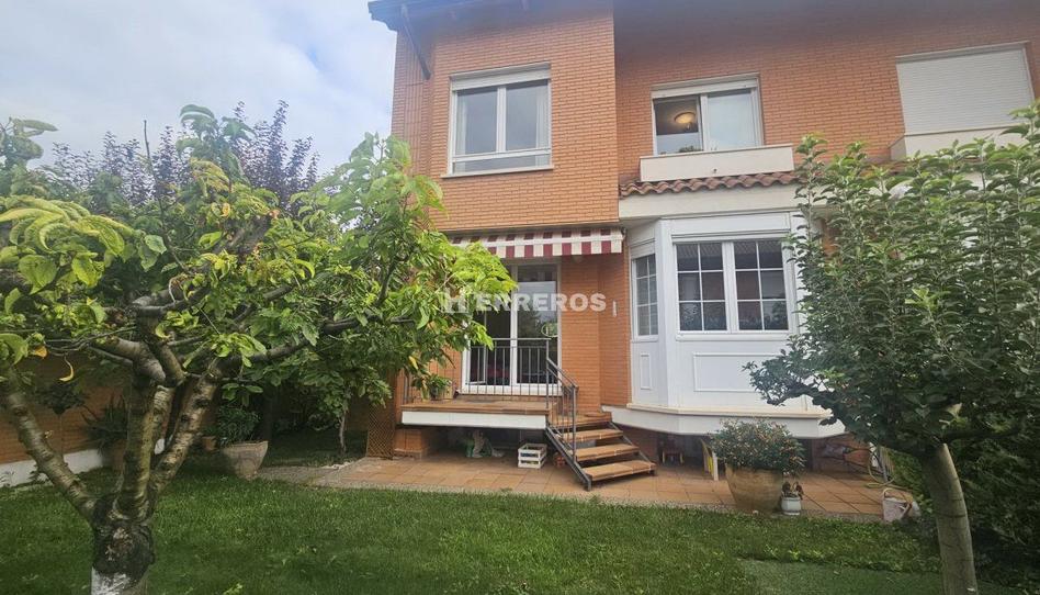 Photo 1 of Flat for sale in Avda. Madrid, La Rioja