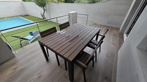 Foto 5 de Casa adosada en venta en Les Comes, Barcelona