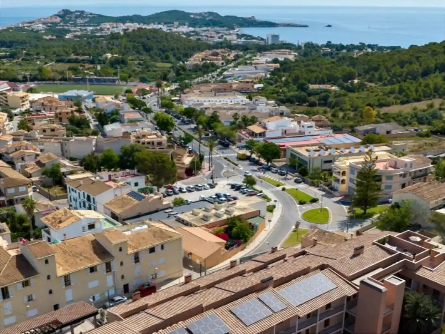Außenansicht von Wohnung zum Verkauf in Capdepera mit Klimaanlage, Schwimmbad und Balkon