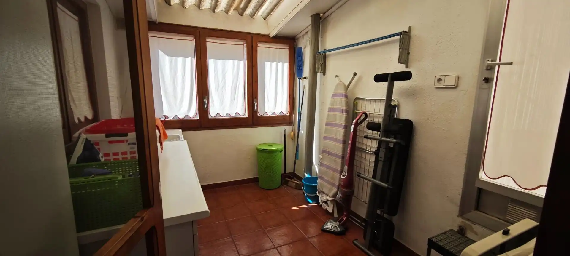 Cuina de Casa adosada en venda en Riba-roja d'Ebre amb Aire condicionat, Calefacció i Terrassa
