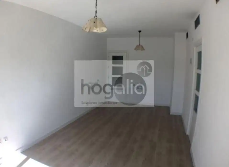Piso de alquiler en Bami - La Estrella
