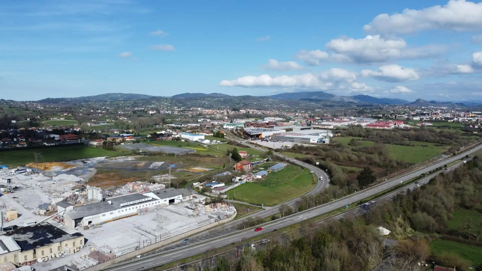 Exterior view of Houses for sale in Siero