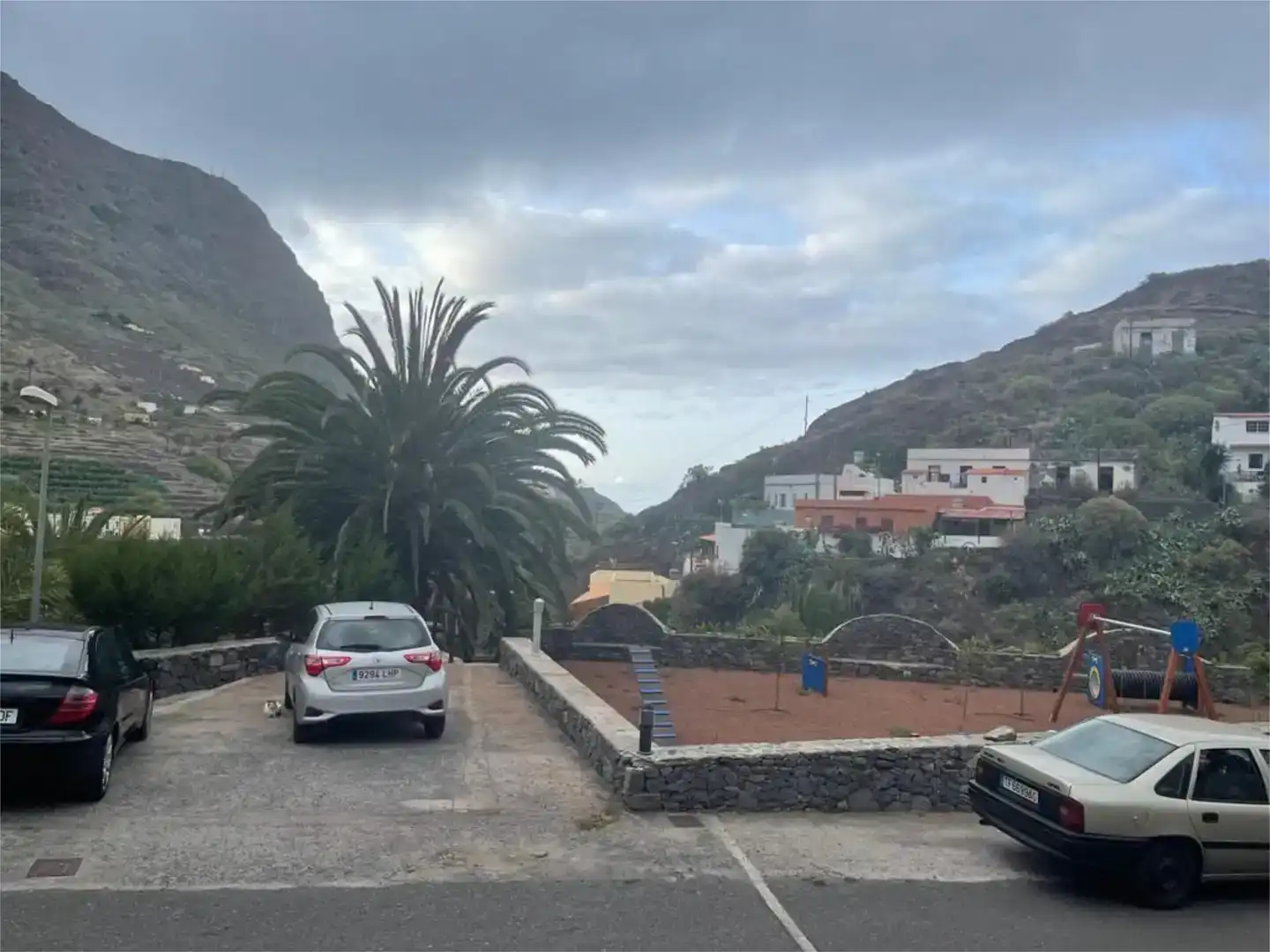 Vista exterior de Casa o xalet en venda en Hermigua amb Jardí privat, Moblat i Forn