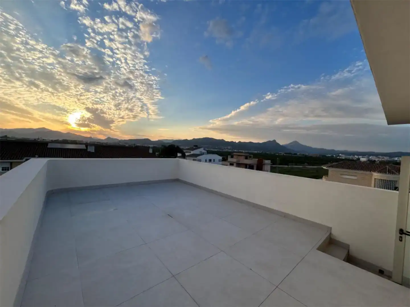 Terrassa de Casa o xalet en venda en Bellreguard amb Jardí privat, Traster i Moblat