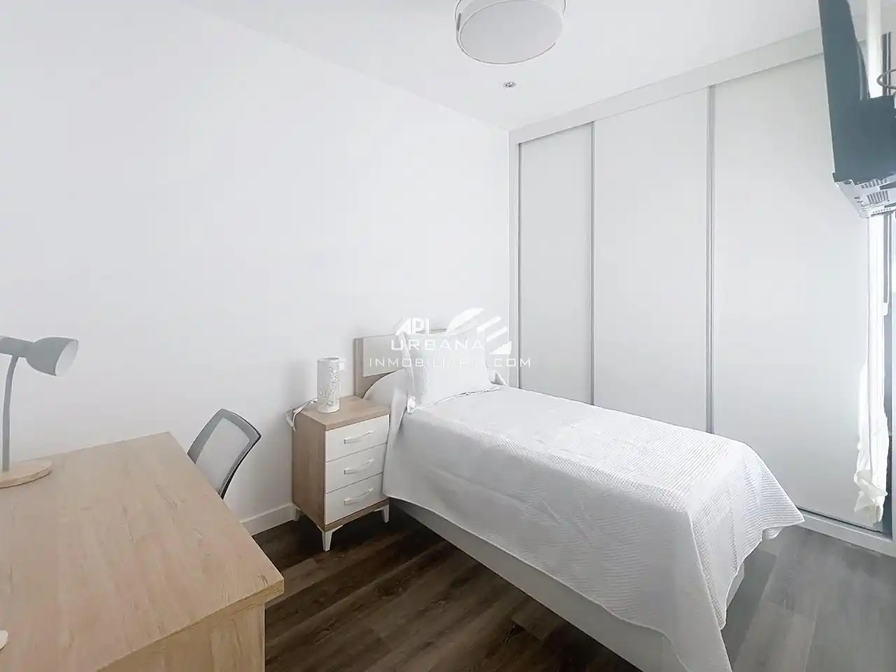 Habitación de Piso de alquiler en Rute con Amueblado