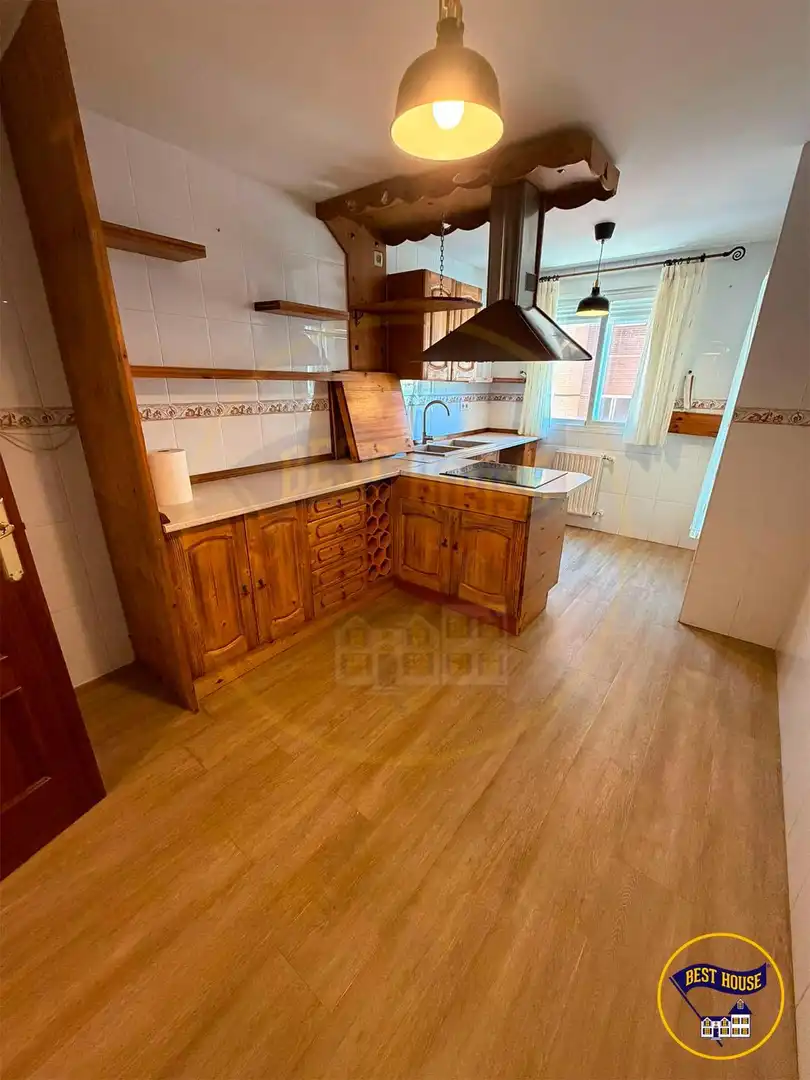 Cocina de Piso en venta en Cuenca con Calefacción y Trastero