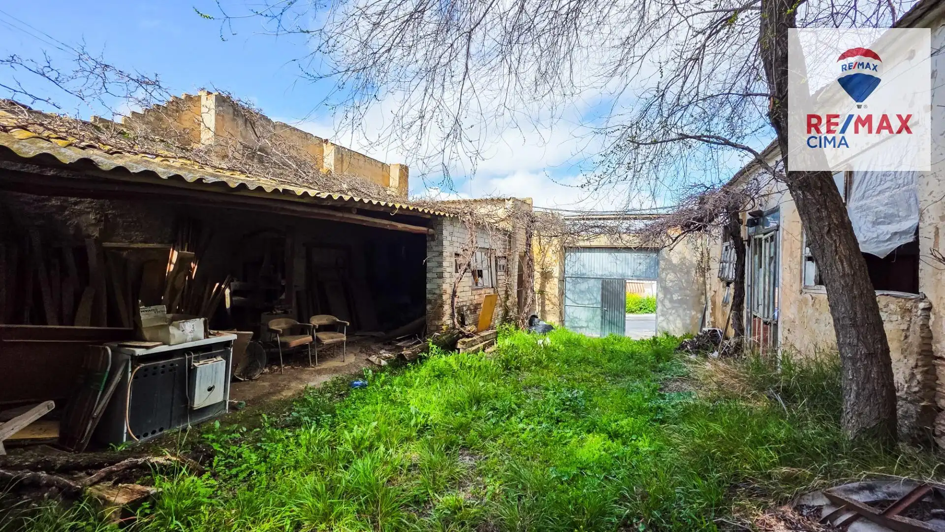 Nau industrial en venda en Cúllar